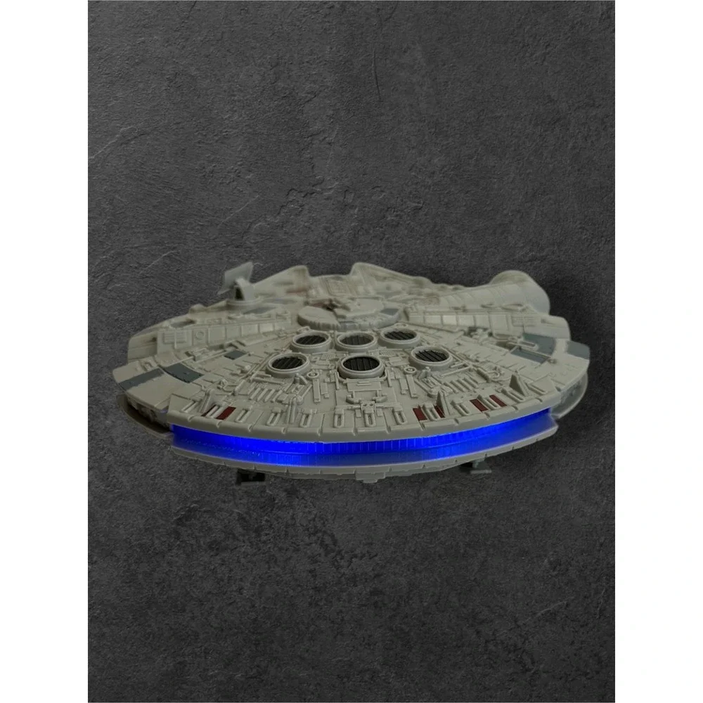 REVELL STAR WARS MILLENNIUM FALCON PLASTIC SNAPTITE MODEL KIT 1:164 Working